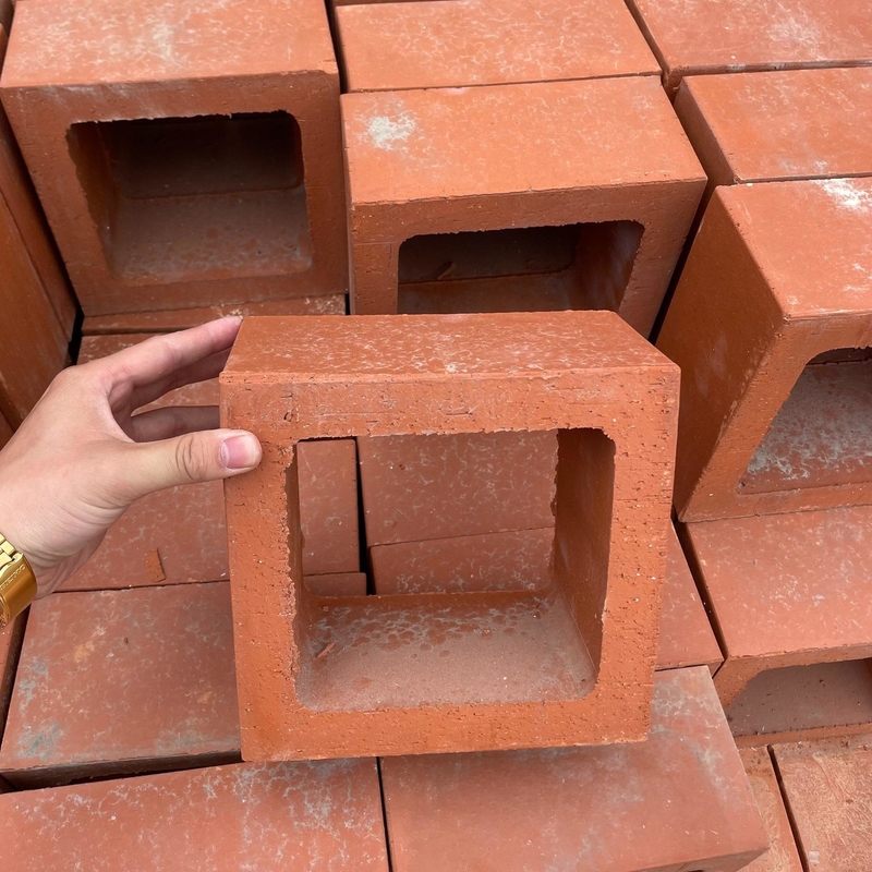 Natuurlijke rode klei terracotta holle blokken Jaali tegels voor wandbekleding Windsteen Grootte 200X200 mm Vierkant Patroon