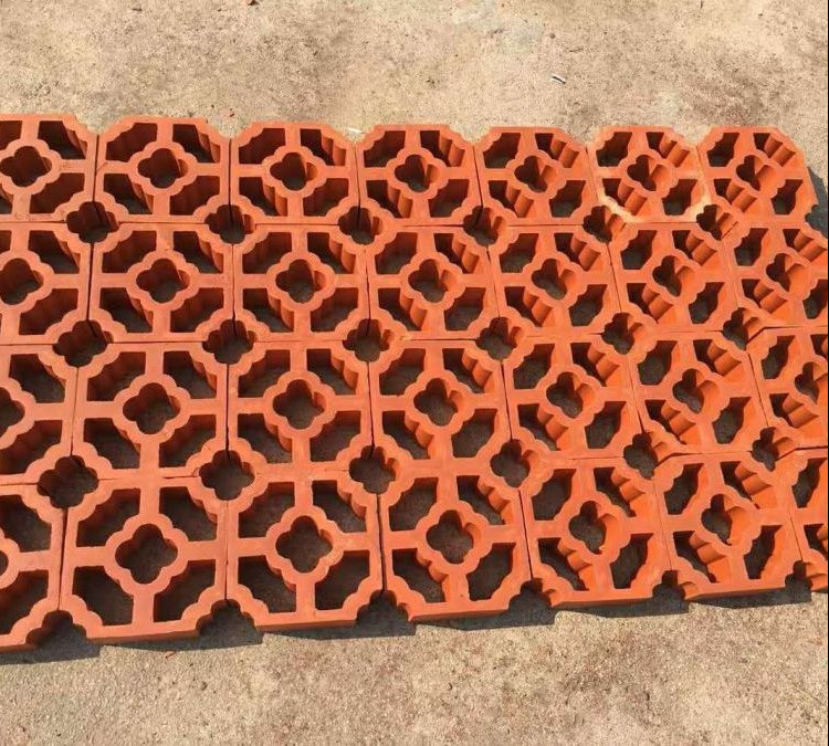 Zonnebloem Buiten Interieur Terracotta Muur Briesblokken Tuinpaneel Gevel baksteen