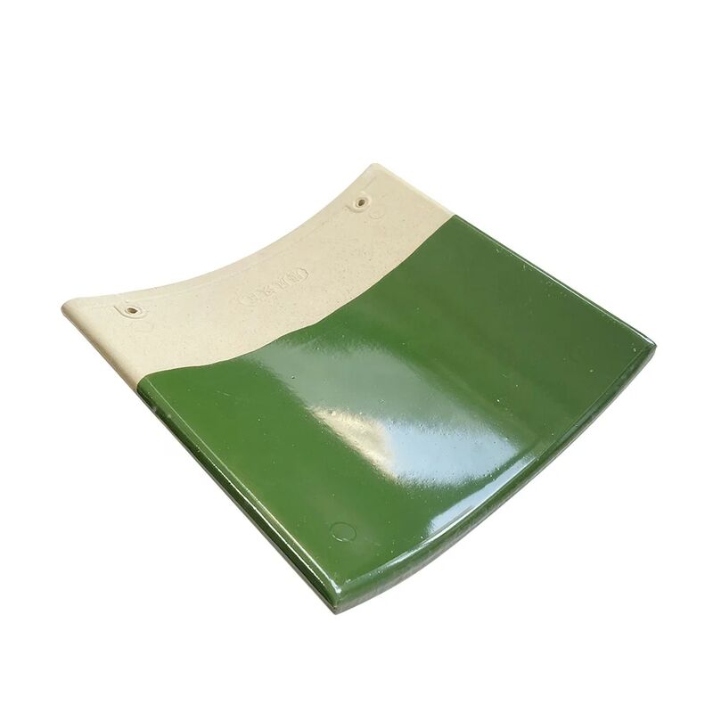 Vibrant groen Chinese glazen daktegel Klassieke stijl keramische tegel voor tempeltuin Paviljoen Theehuis Dakbouw